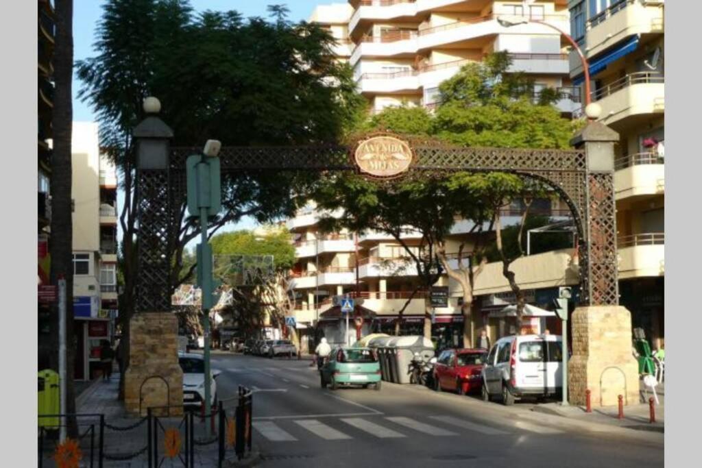 Appartement Apartamento A Un Paseo De La Playa à Fuengirola Extérieur photo