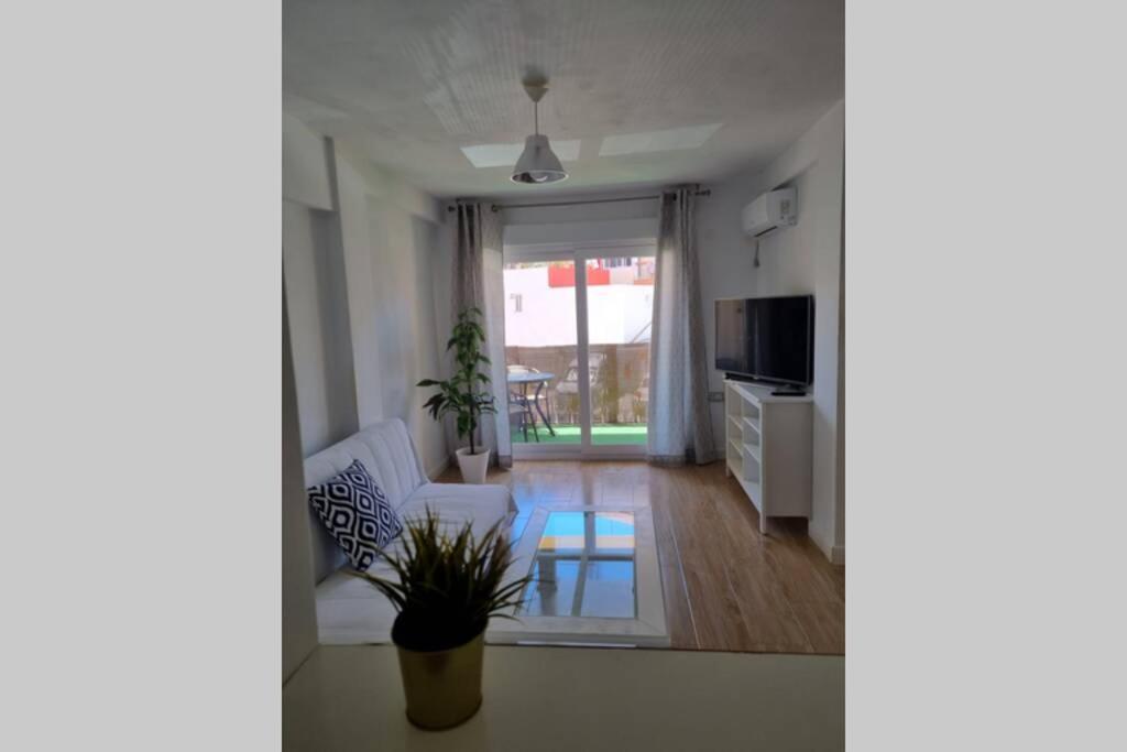 Appartement Apartamento A Un Paseo De La Playa à Fuengirola Extérieur photo
